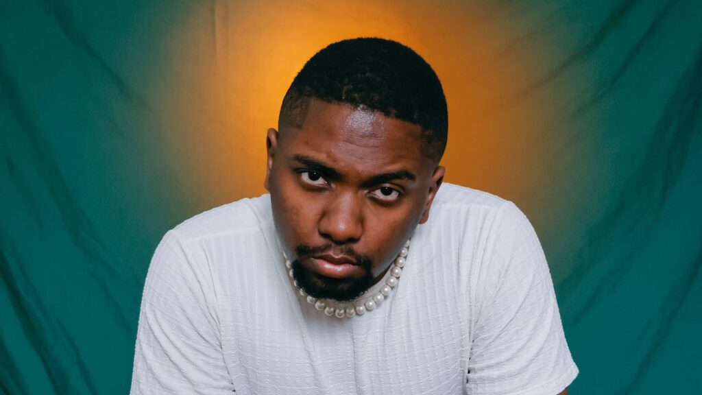 Imane Rane Lança EP "Saudade, Medo E Minha Voz De Cantor" Explorando Nova Faceta Artística