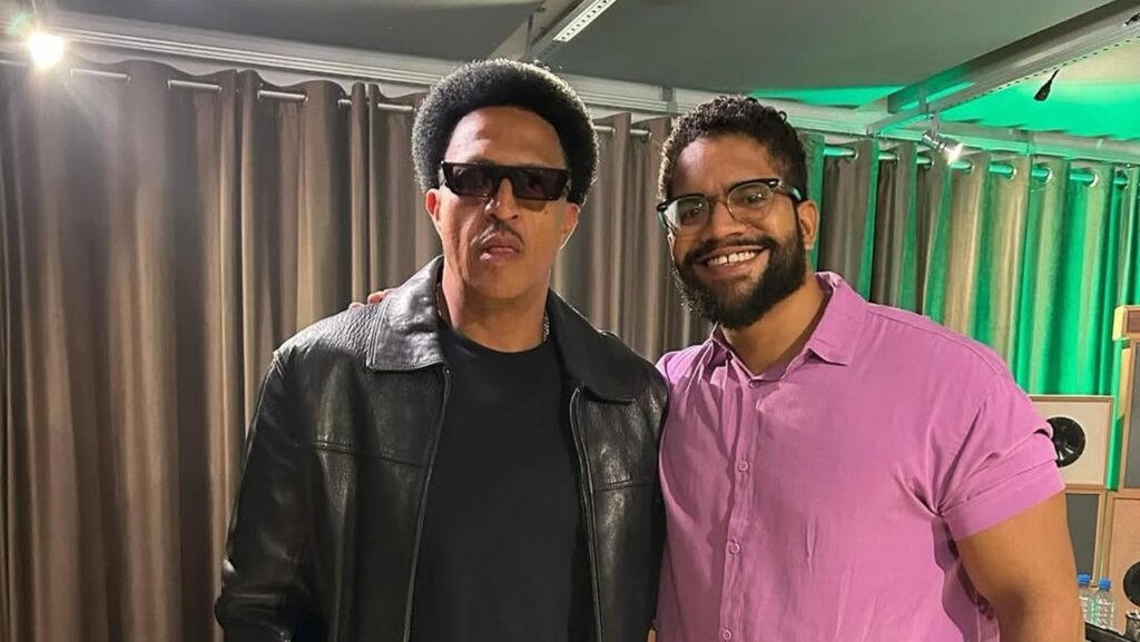 Mano Brown e Semayat Oliveira Debatem Comunismo e Futuro do Brasil com Jones Manoel e Wilson Barbosa no "Mano a Mano"