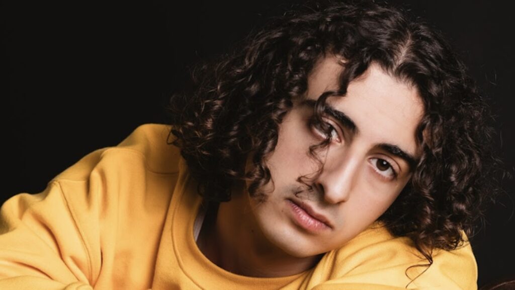 Nick Souza Conecta R&B de Toronto ao Funk Brasileiro em "Vai que Vai"