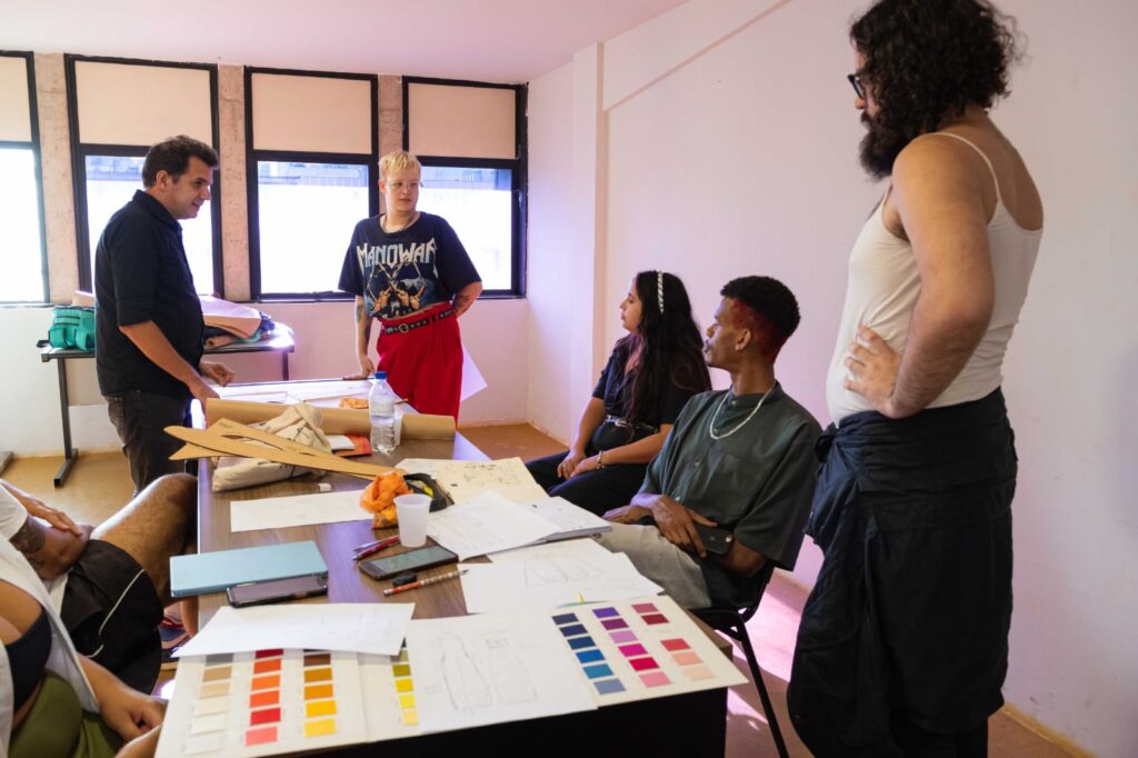 Rap Fashion chega a Ceilândia com oficina e desfile do estilista Romildo Nascimento