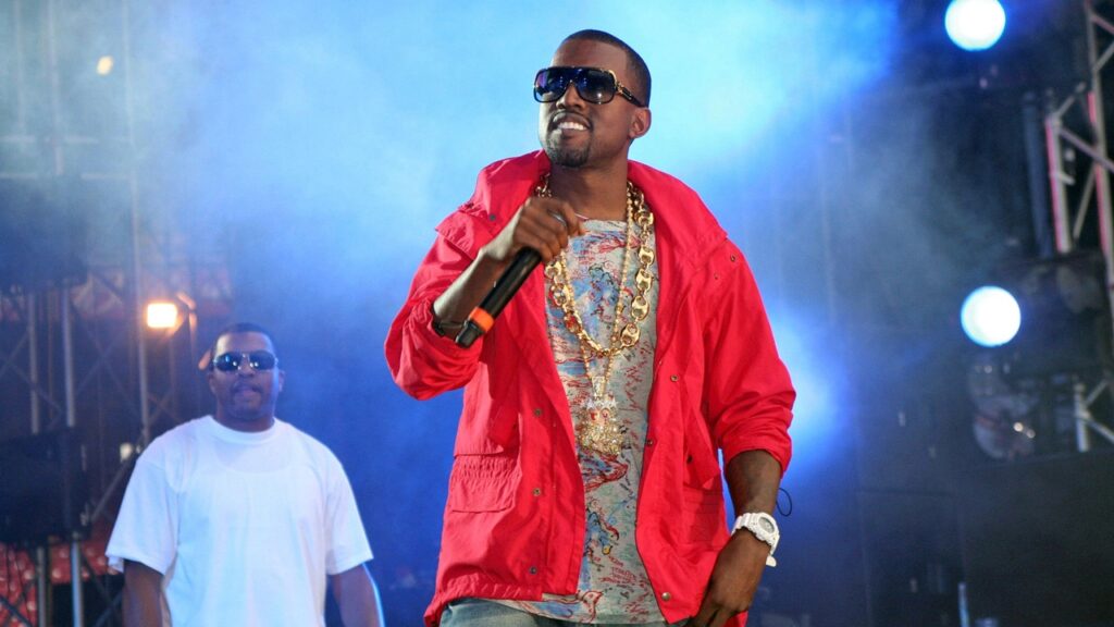 Vereadora Propõe Que Kanye West Seja "Persona Non Grata" em São Paulo Após Anúncio de Show