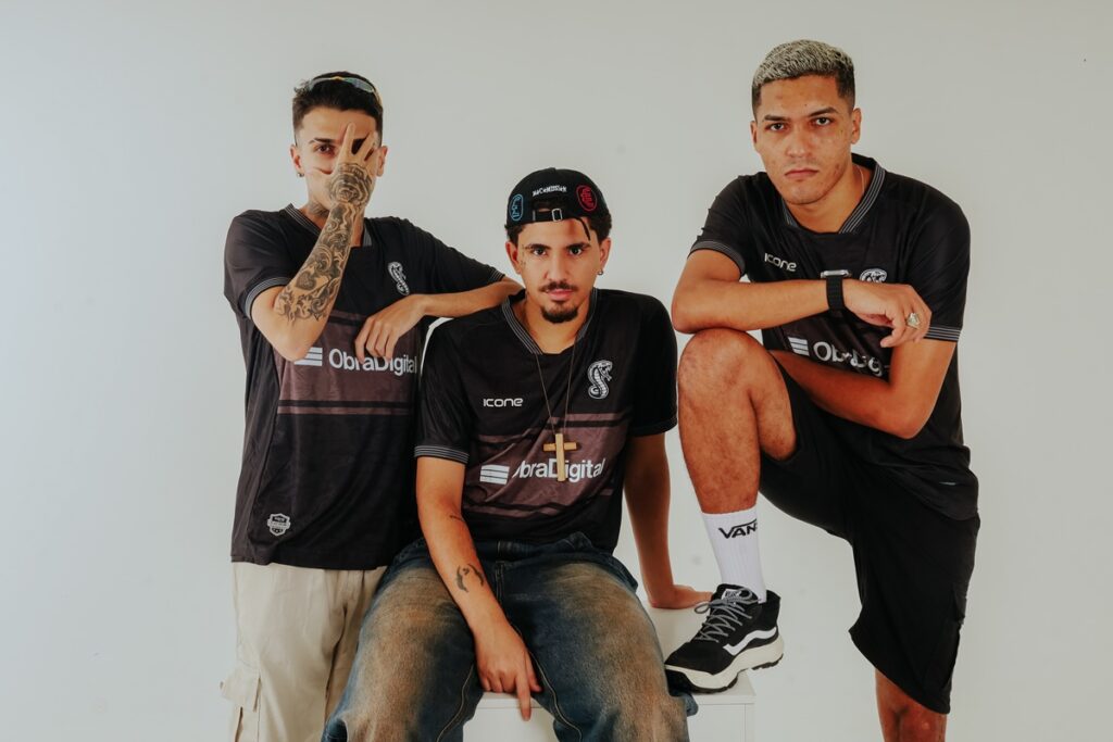 time é formado por Martzin, Noventa e Tubarão