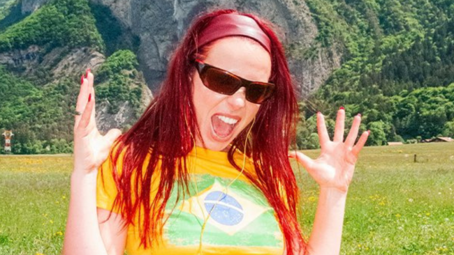 ELA VEM! Rose Gray anuncia dois shows no Brasil em setembro