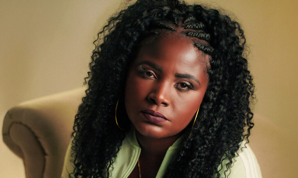 Kmila CDD apresenta "Quebra-Cabeça", seu segundo álbum de estúdio