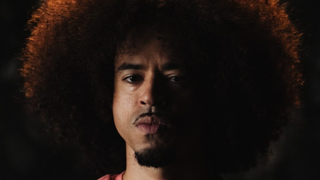 L7nnon lança música "Não Me Manda Mensagem"