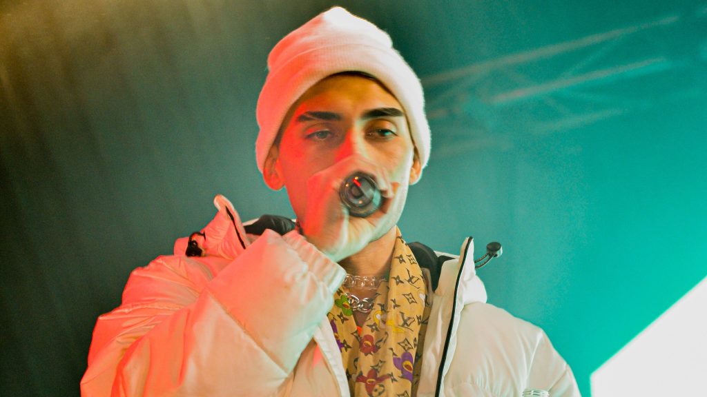 Yin Wise lança “Dejavu” e projeta o reggaeton chileno para novos públicos