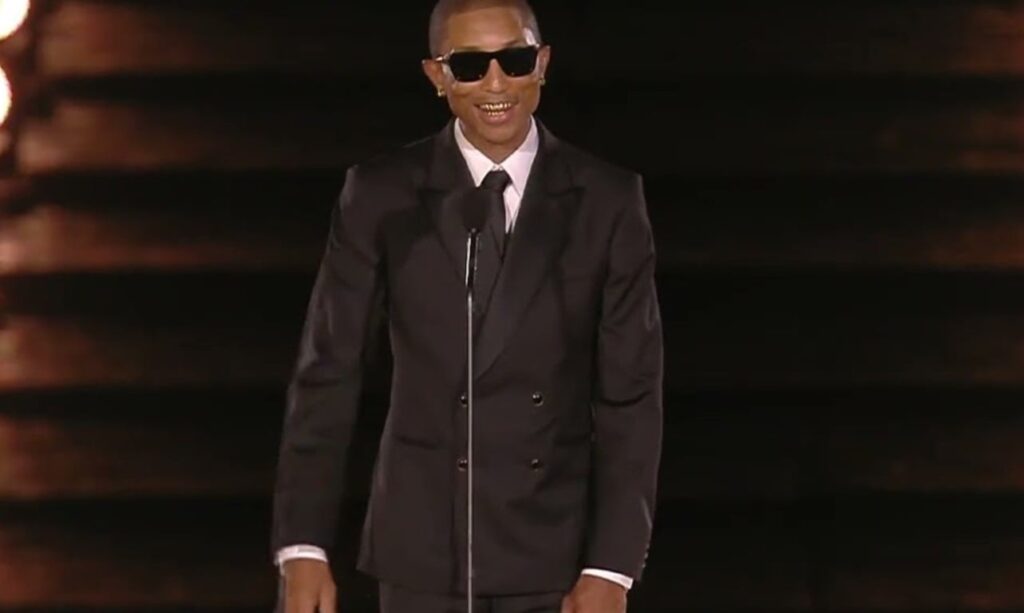 Pharrell Williams comanda primeiro show no Vaticano com Rap, R&B e mais