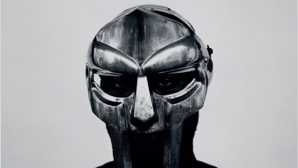 Há 5 anos, o Mundo Perdida MF DOOM, Ícone do Rap Alternativo e do Underground
