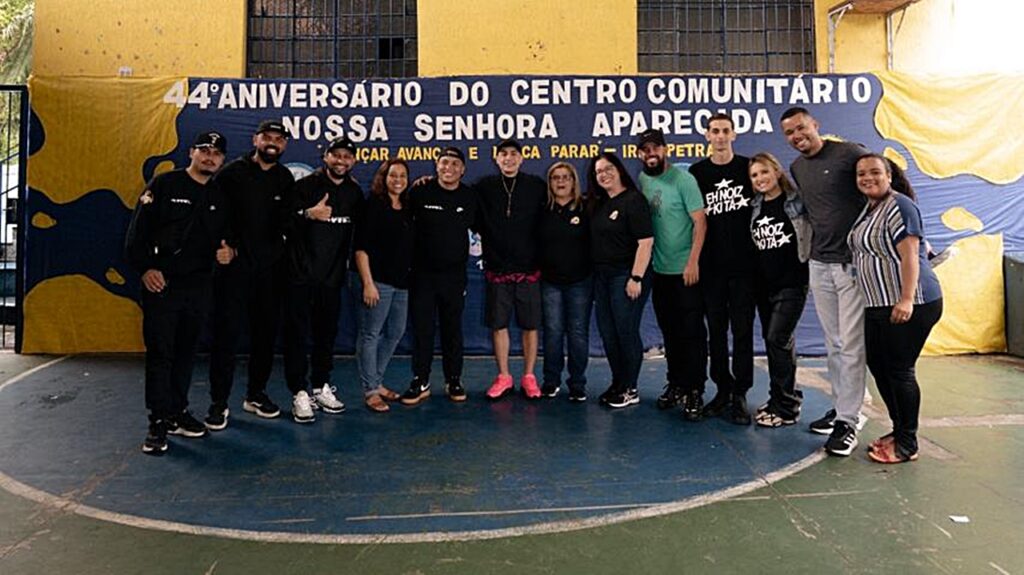 MC Hariel promove ação social em comunidade da Zona Norte de São Paulo