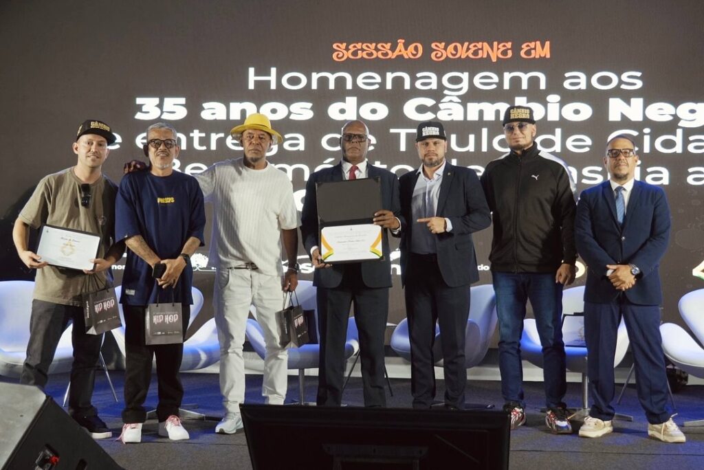 Rapper X, Líder do Câmbio Negro, Recebe Título de Cidadão Benemérito de Brasília na CLDF