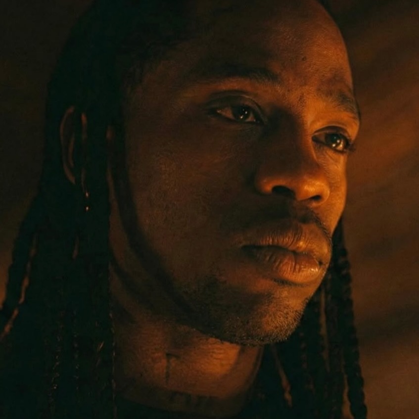 Travis Scott Surpreende ao Aparecer como Ator em Trailer de “A Odisseia”, Novo Filme de Christopher Nolan