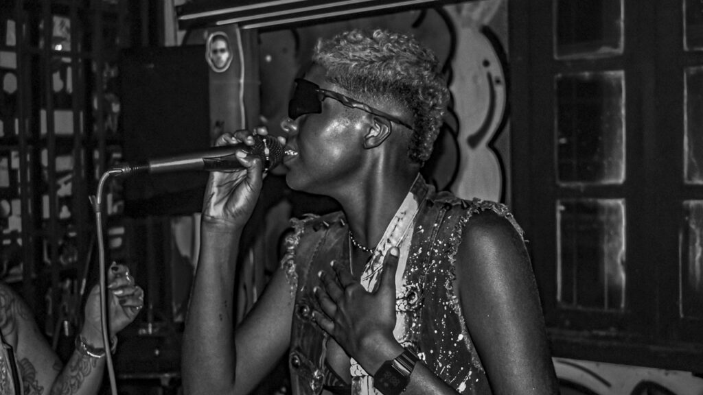 uNa Lança EP “Feito à Mão no Fim do Mundo” com Show Gratuito no Rio Vermelho