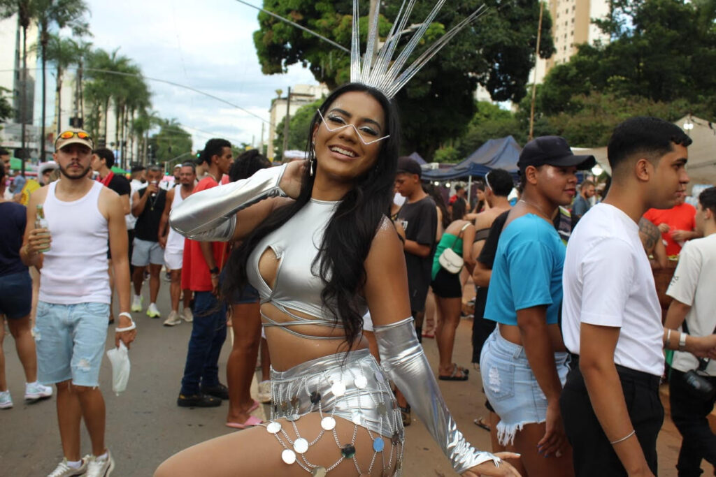 Bloco do Esquenta LGBT+ celebra 10 anos de história no Carnaval de Goiânia