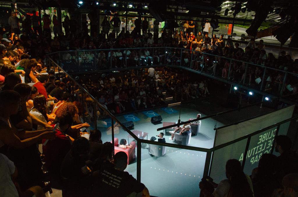 Clube de Leitura do Rap realiza edição com Stefanie e Amiri no iBT