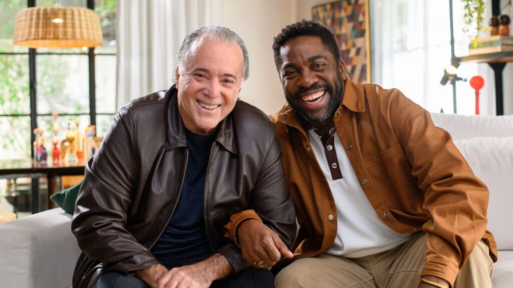 Tony Ramos reflete sobre 61 anos de carreira e superação em entrevista emocionante a Lázaro Ramos