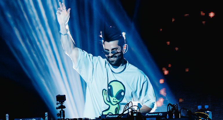 Alok se torna o primeiro brasileiro a tocar na Sphere, em Las Vegas