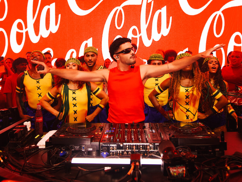 Pedro Sampaio e Coca-Cola se unem em remix para a Copa (Crédito: Steff Lima)