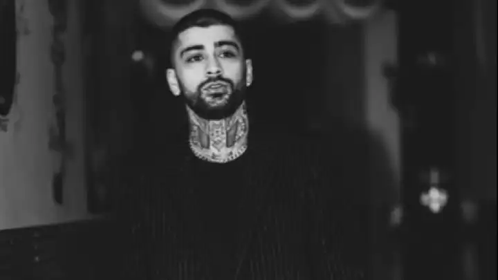 Conheça zayn malik esclarece vídeo viral mostrando encontro tenso com multidão: “eles são stalkers, não fãs"