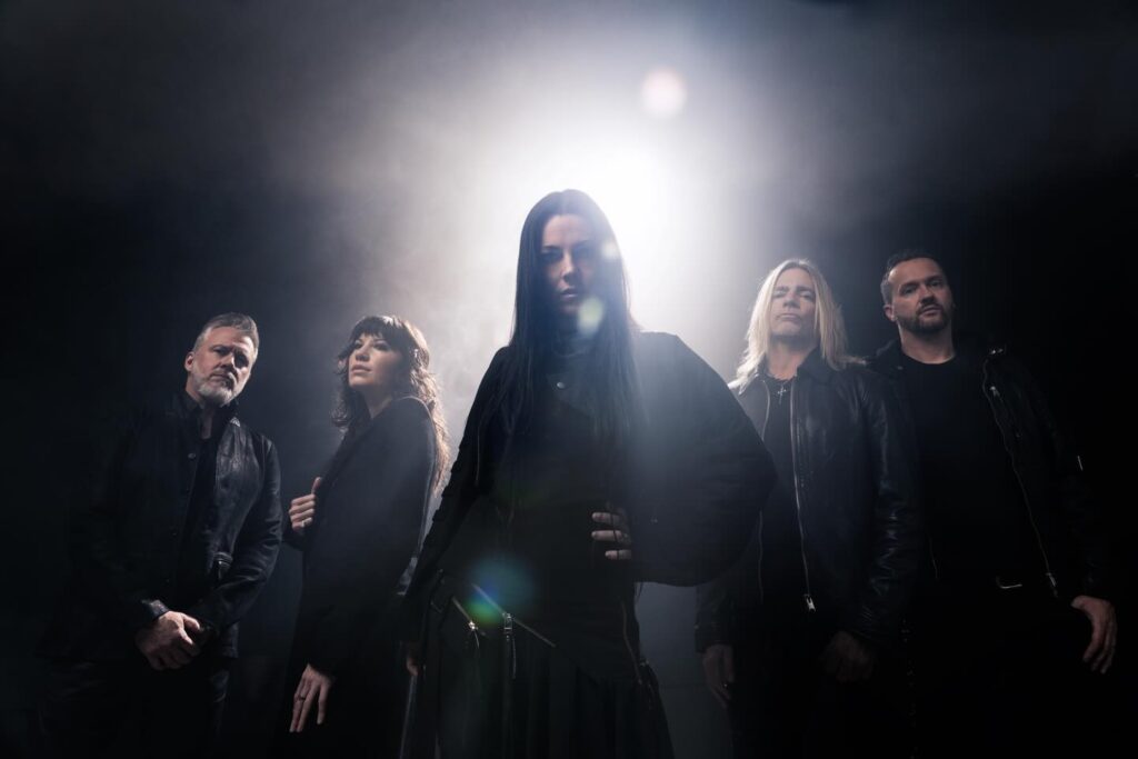 Evanescence faz comeback com “Who Will You Follow” e entrega clipe recheado de efeitos especiais