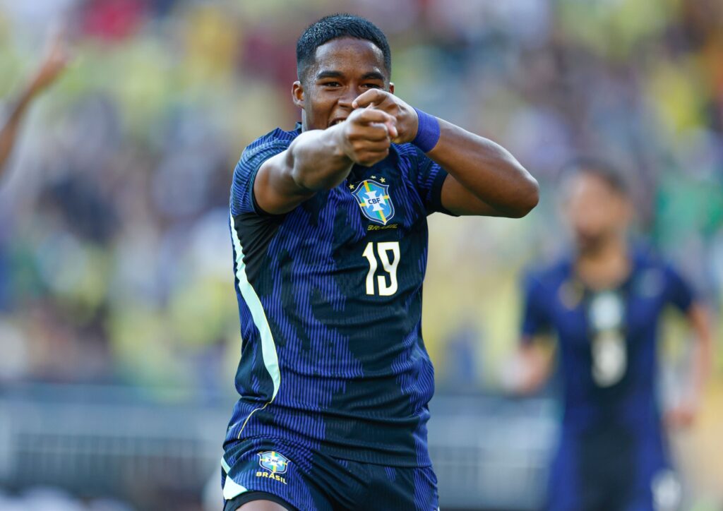 A curiosa relação de Endrick com a música nos campos de futebol