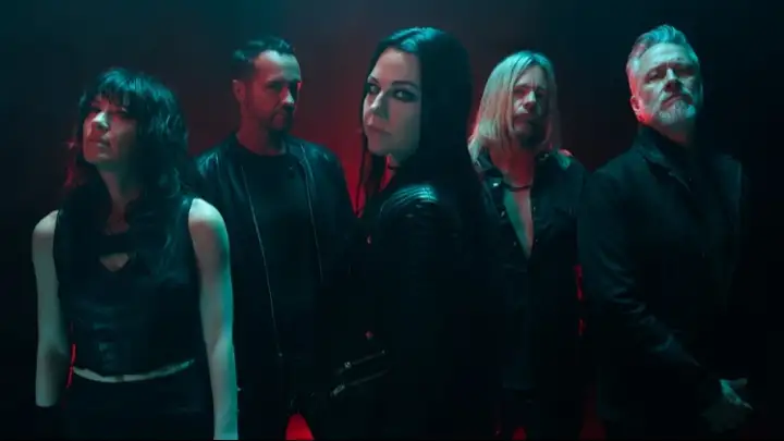 Evanescence lança sexto álbum de estúdio, "Sanctuary", pela BMG Records