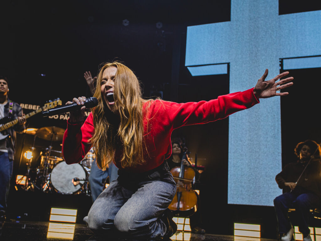 Julliany Souza e ADA destacam marco de 6 milhões de ouvintes no Spotify no Dia Nacional da Música Gospel