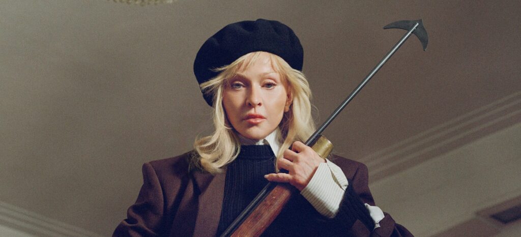Madonna revela que a Universal não aprovou o orçamento de sua cinebiografia e que, por isso, o projeto não saiu do papel