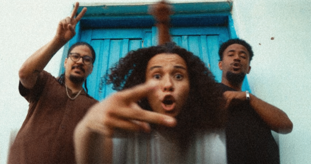 Sara Linhares e Santim resgatam essência do rap em Rap Rexona
