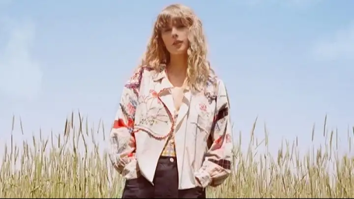 Taylor Swift comenta lançamento de "I Knew It, I Knew You" para Toy Story 5