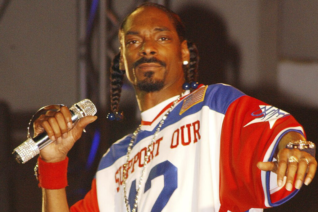 Cinebiografia de Snoop Dogg será lançada pela Universal em 2027