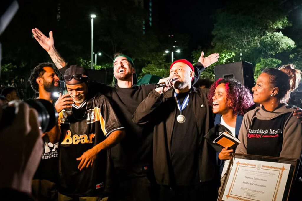 MC Marechal ministra aula inaugural da Universidade do Hip-Hop