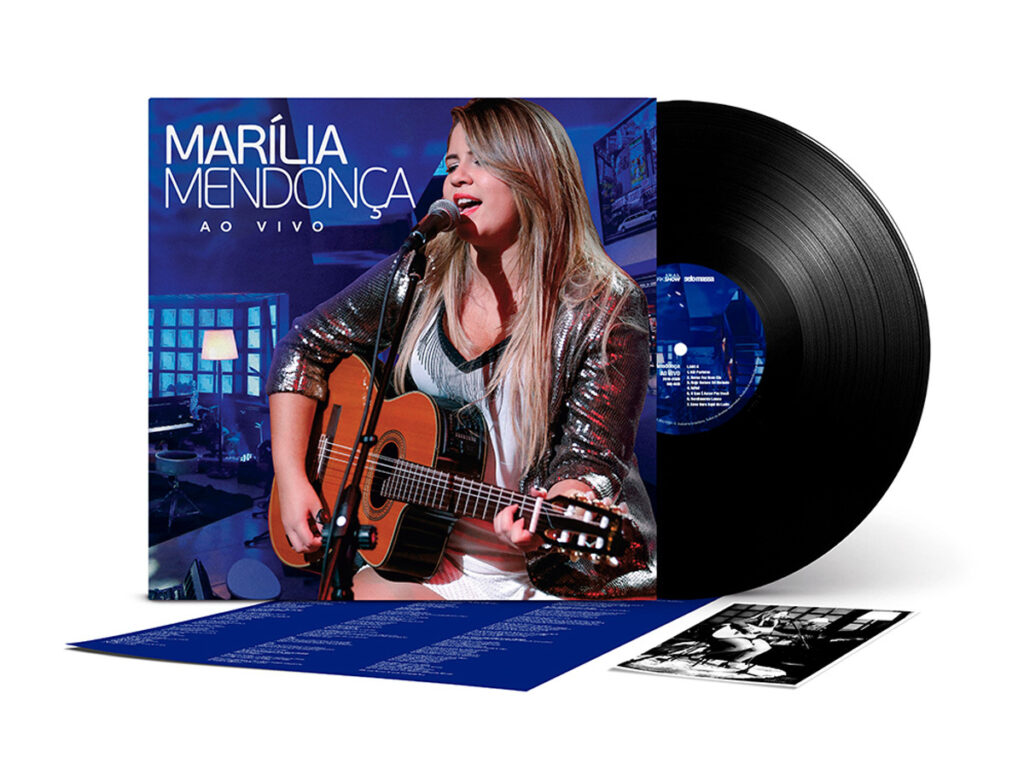 'Marília Mendonça Ao Vivo', primeiro disco da carreira da artista, ganha edição comemorativa em vinil 