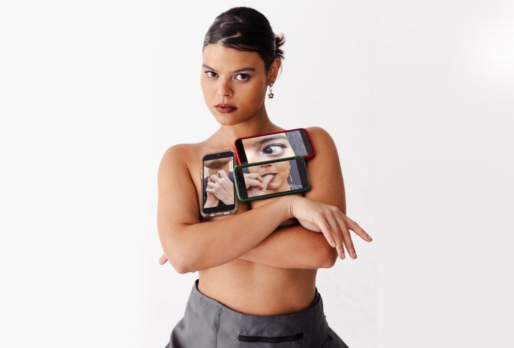 Doce Maravilha: Amanda Magalhães promete show histórico e lança novo álbum