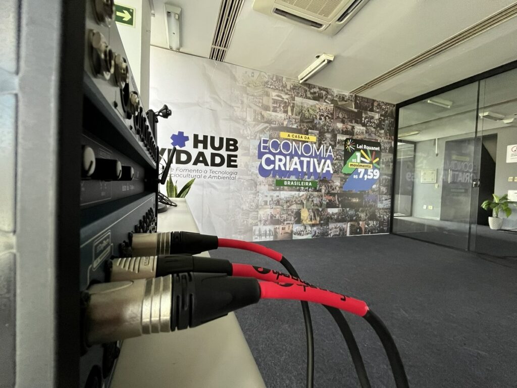 Hub Atividade lança edital de ocupação de estúdios de audiovisual gratuitamente por artistas e produtores • Rap Dab