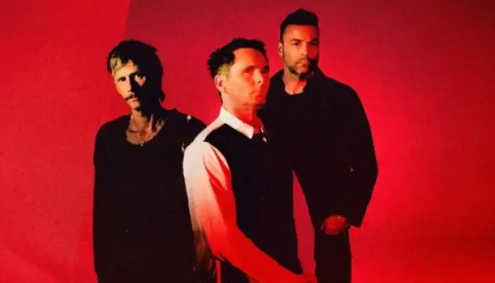 26/06/2026 — Muse esconde "Hexagons" em seis cidades e provoca caça global ao single