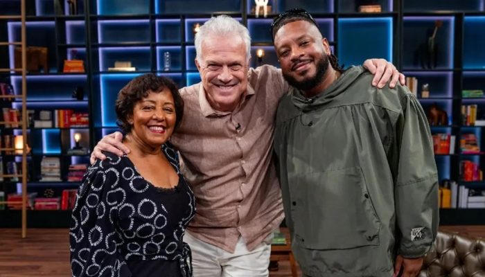 BK’ e Evinha participam do "Conversa com Bial" e celebram parceria entre o rap e a MPB