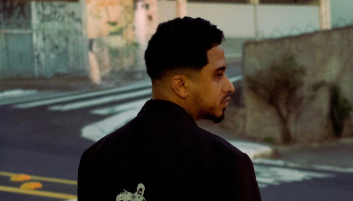 Batida de pista com reflexão de rua: L.n.t.c lança "Vermelho Mercedes"