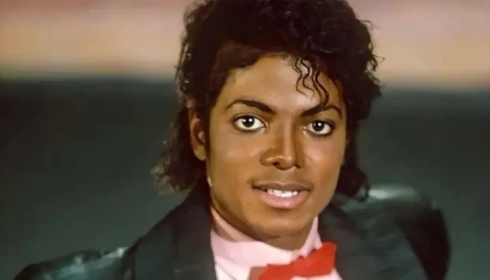 "Billie Jean" de Michael Jackson alcança topo da parada global diária do Spotify 43 anos após o lançamento