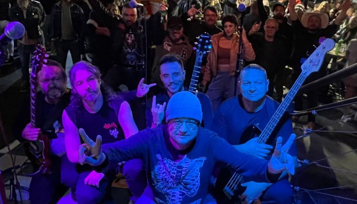 Celebre com estilo e animação no Arraial do Rock Planalto!