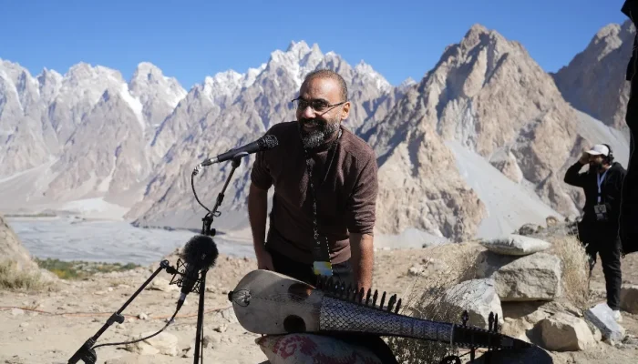 Coke Studio Pakistan lança série “Humnava” para destacar talentos locais em ascensão