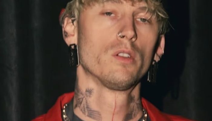 Como comprar ingressos para o show solo de mgk no Brasil?