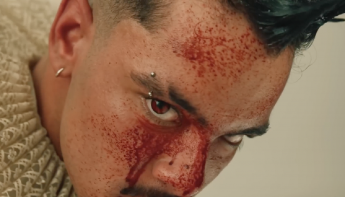 Conheça Luverboi e o funk sombrio embalado pelo clipe sanguinolento e sexy de “Nosferatu”