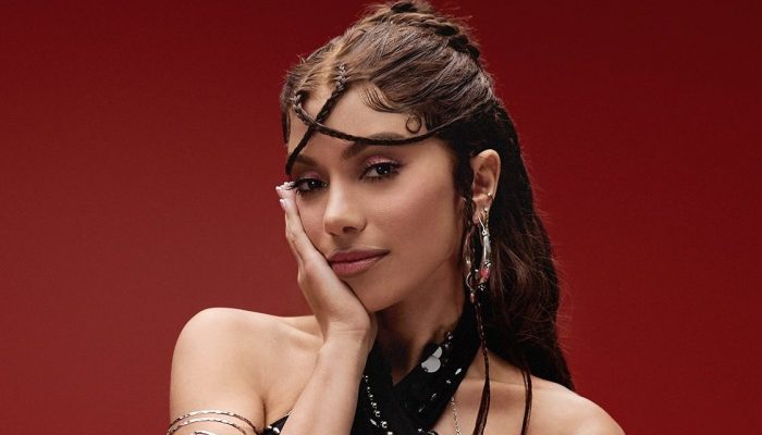 Dando início à era “Equilibrium”, Anitta solta a voz com “Pinterest” no COLORSxSTUDIOS