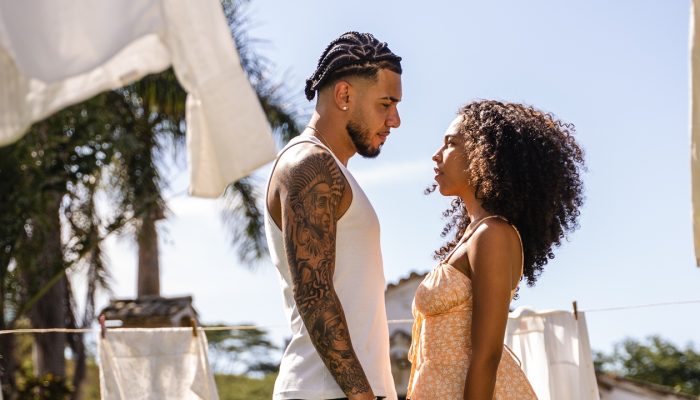 Declaração de Amor em Single que Mistura Hip-Hop e R&B