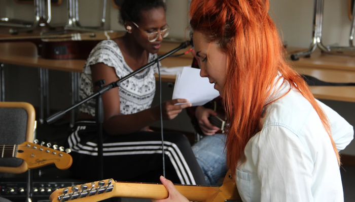 Descubra popkollo wins impala award for work with girls and trans youth