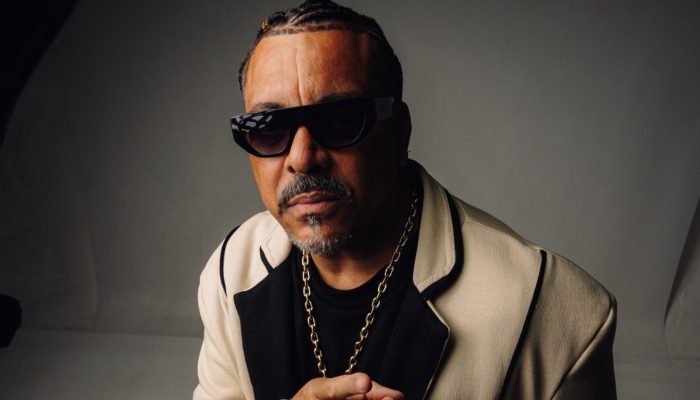 Dexter celebrará 52 anos, 35 de carreira e 14 de liberdade em show