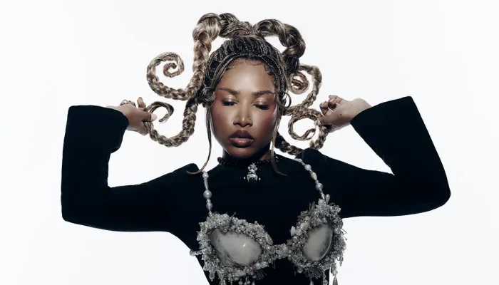 Ebony anuncia “Último Ato”, sequência de shows que encerra KM2