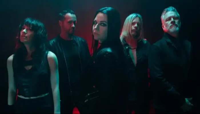 Evanescence lança sexto álbum de estúdio, "Sanctuary", pela BMG Records