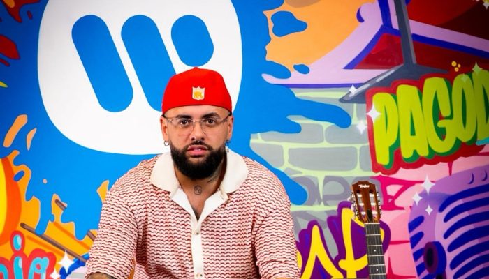 Relevação do pagode, BG assina contrato com a Warner Music Brasil