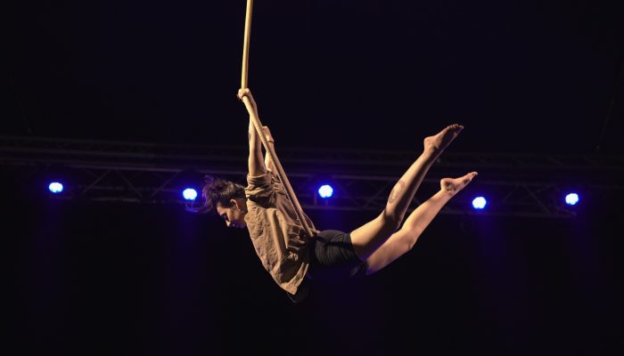Festival Arranha-Céu celebra a arte circense solo no Espaço Cultural Renato Russo